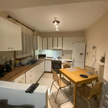 Apartment Ano Poli With Yard