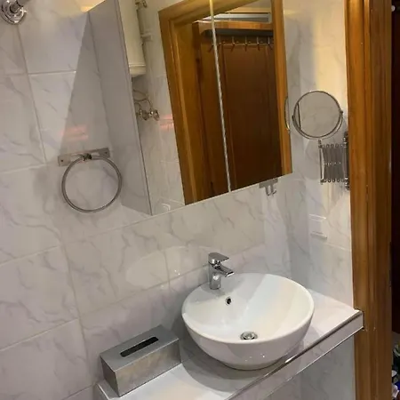 Ano Poli With Yard Apartment