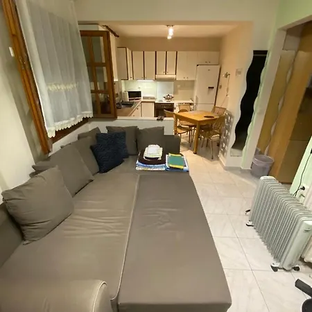 Ano Poli With Yard Apartment *